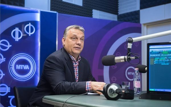 Orbán: A kormányközi tárgyalásoktól függ a „Soros-egyetem” jövője