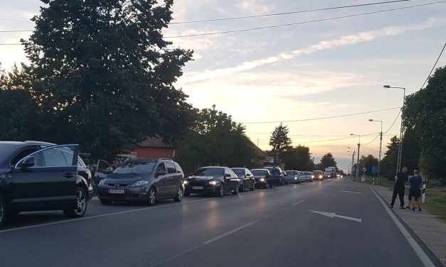 Ha Szerbiába jössz, meg kell szoknod a várakozást a határon
