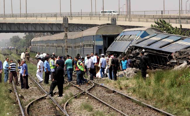 Vonatbaleset Egyiptomban, 36 halott