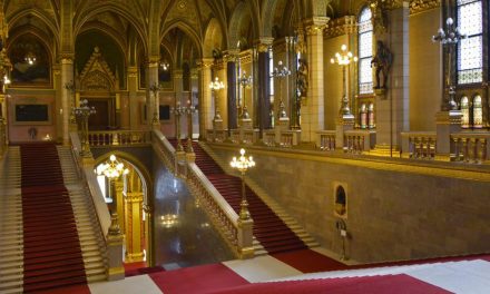 Szombaton nyílt nap a magyar Országházban