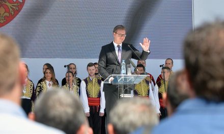 Vučić: Nem mondanak igazat, amikor azt állítják, határokat akarok módosítani