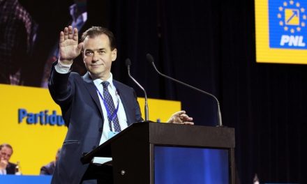 Orbant kérte fel kormányalakításra a román elnök