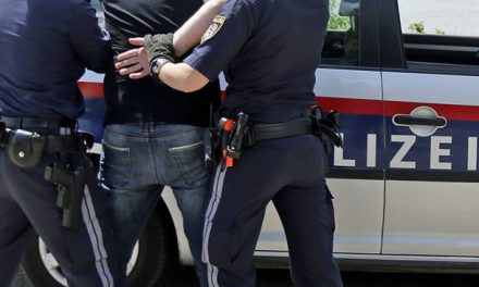 A német nyelvtanfolyamon egy horvát férfi késsel fenyegetett meg egy szerb állampolgárt