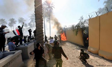 Trump Iránt tette felelőssé a bagdadi amerikai nagykövetség elleni támadásért