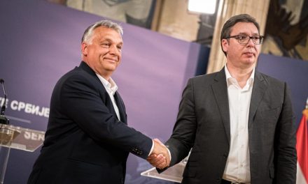 Orbán Viktor a Facebookon gratulált Aleksandar Vučićnak