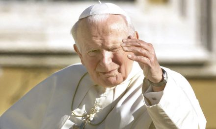 Ellopták a Szent II. János Pál pápa vércseppjeit tartalmazó relikviát