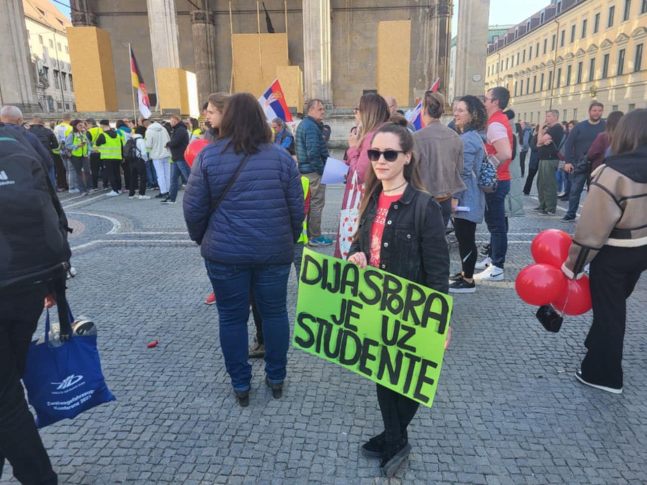 A diaszpóra az egyetemistákat támogatja