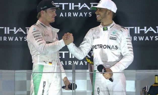 <span class="entry-title-primary">F1 – Nico Rosberg a világbajnok</span> <span class="entry-subtitle">Hamilton taktikai hadviselése sem ingatta meg a német versenyzőt</span>