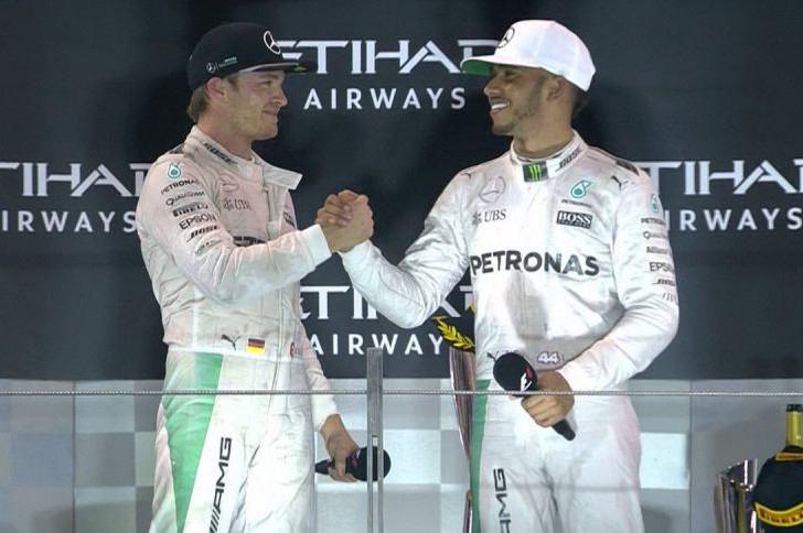<span class="entry-title-primary">F1 – Nico Rosberg a világbajnok</span> <span class="entry-subtitle">Hamilton taktikai hadviselése sem ingatta meg a német versenyzőt</span>