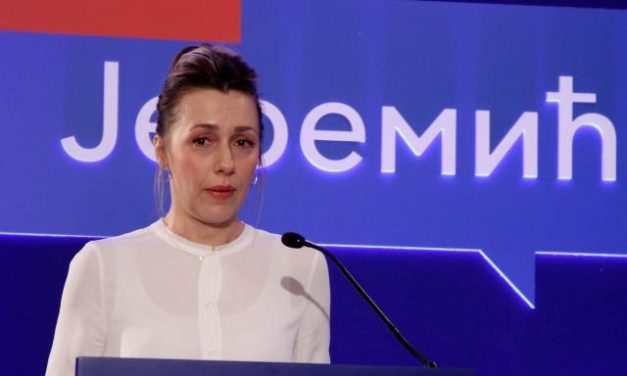 Nataša Jeremić: Féltem az életem, Vučić szégyellje magát