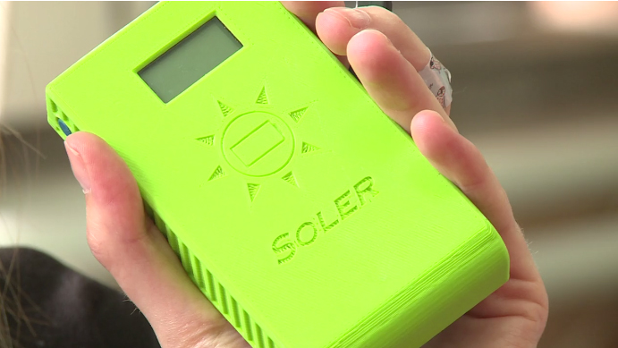 Újvidéki egyetemisták napelemes mobiltöltőt készítettek