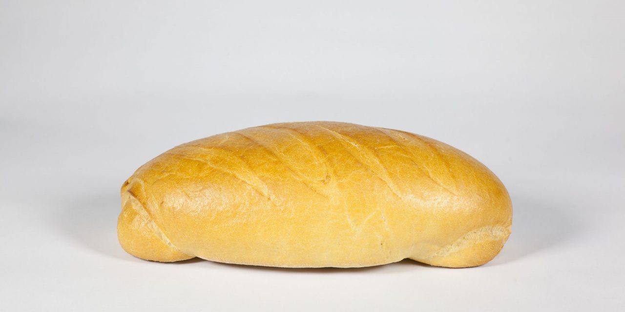 28.000 vekni kenyeret lopott