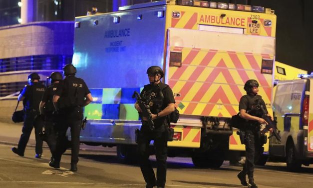 Manchesteri robbantás: 19 halott és mintegy 50 sérült