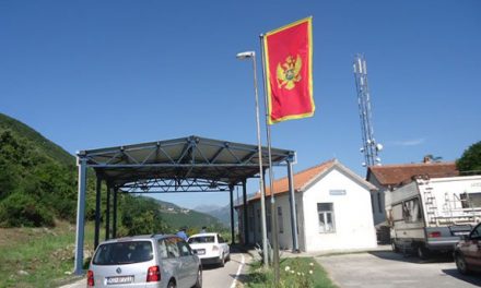 Belügyminisztérium: Elegendő a személyi igazolvány Montenegróba