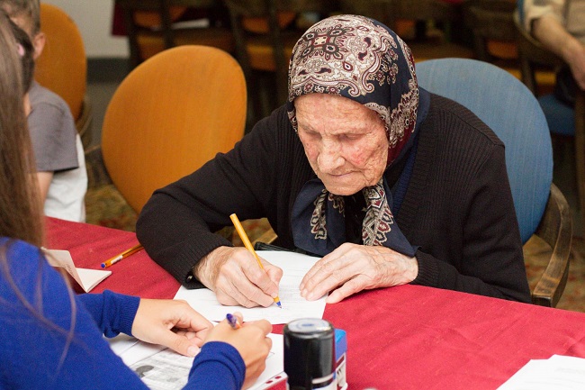 Harmadszor lesz magyar állampolgár egy 99 éves székelyföldi asszony