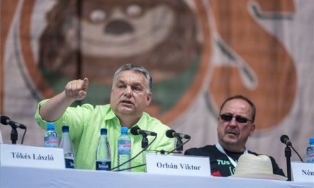 <span class="entry-title-primary">„Európai tétje van a magyarországi választásoknak”</span> <span class="entry-subtitle">Orbán Viktor az erdélyi Tusványoson tartott előadást - Az ellenzék bírálta a kormányfő beszédét</span>