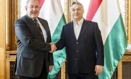 Orbán Pásztorral tárgyalt