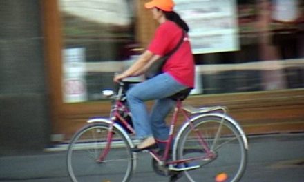 Szabadka: 5000 dináros büntetés a korzón biciklizőknek