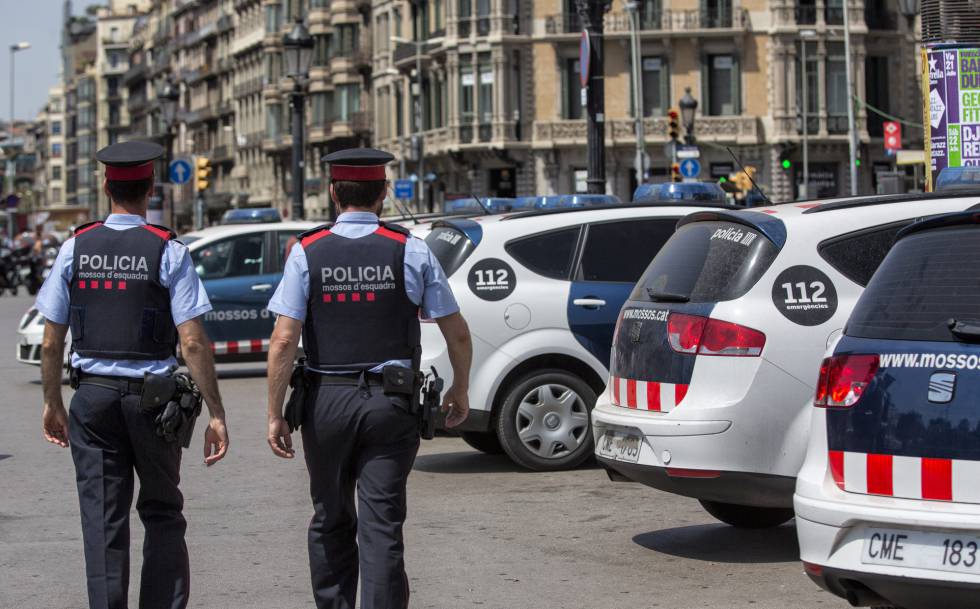 Madrid átvette az irányítást a katalán rendőrség felett