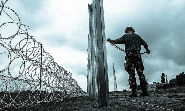Szerbia kerítést épít az észak-macedón határon