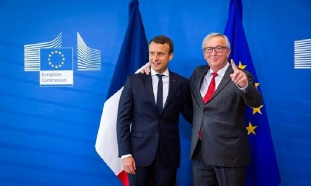 Macron és Juncker 2025-ig felvenné Szerbiát az unióba