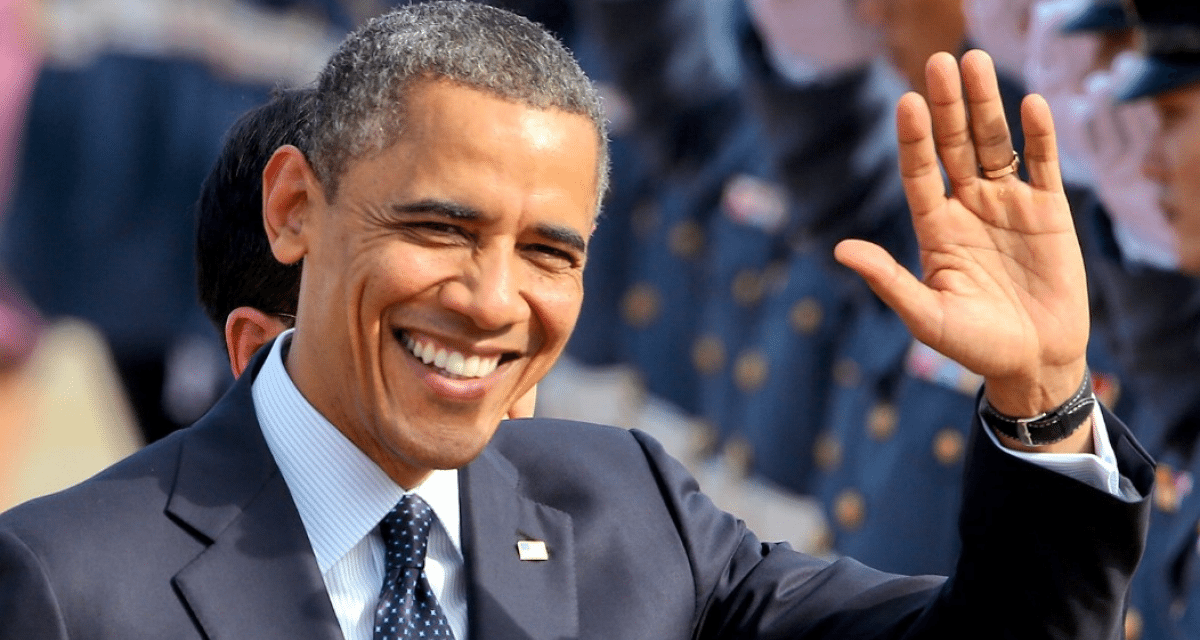 Barack Obama volt amerikai elnök visszatér a politikába