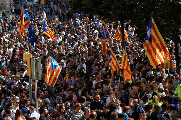 Tüntetések bénítják meg Katalóniát