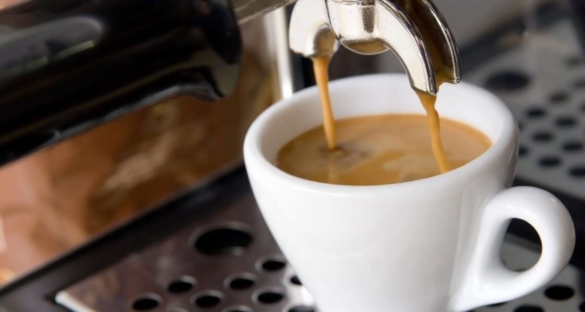 A napi három kávét fogyasztók a legegészségesebbek
