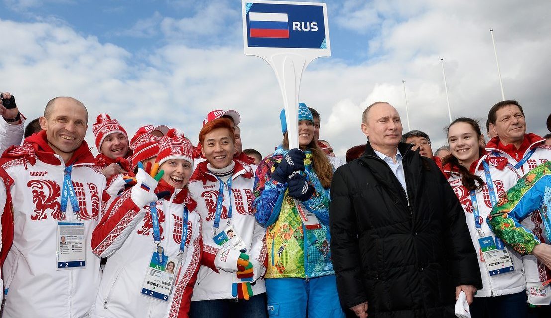 Zászló nélkül versenyeznek az orosz sportolók a téli olimpián