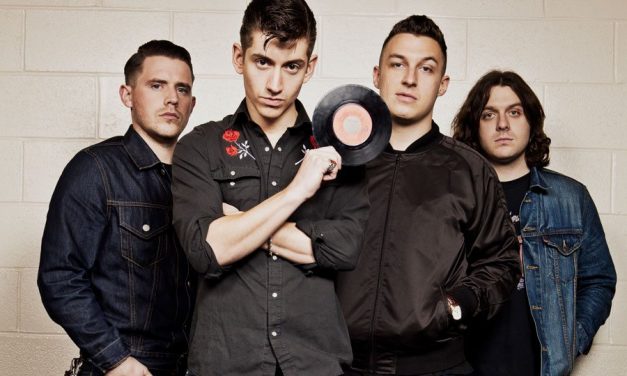 Budapestre tart az Arctic Monkeys