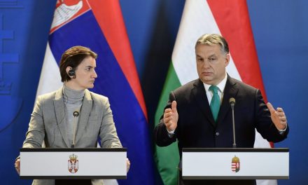 Orbán: Szerbiának és Magyarországnak együtt kell megvédeni határait