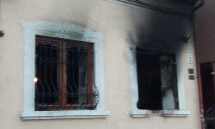 Felgyújtották a kárpátaljai magyar szervezet székházát