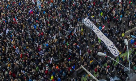 A rendszerváltás óta nem voltak ekkora tüntetések Szlovákiában