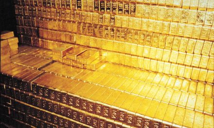 Mintegy három tonna aranyat szállítottak Londonból Budapestre