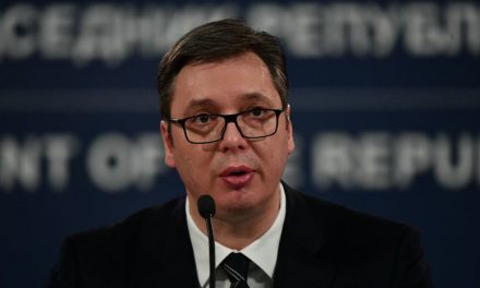 Vučić: Nem döntöttem a katonaság mozgósításáról, de…