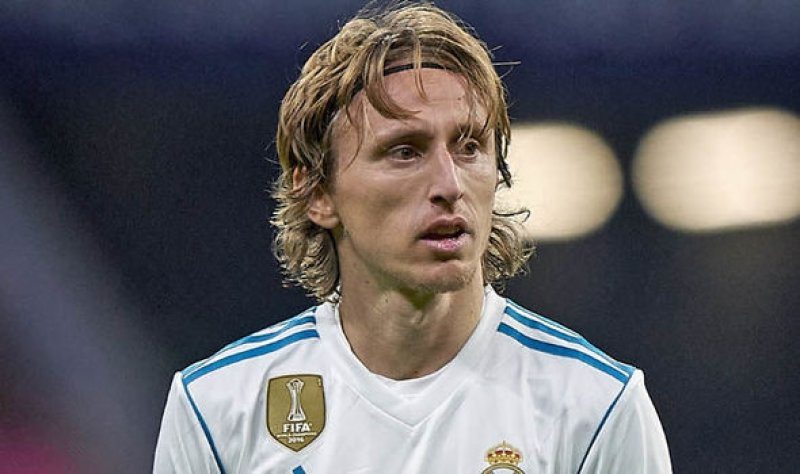 <span class="entry-title-primary">Eszék: Vádat emeltek Luka Modrić ellen</span> <span class="entry-subtitle">Akár öt évet is kaphat a horvát válogatott focista, a Real Madrid játékosa</span>