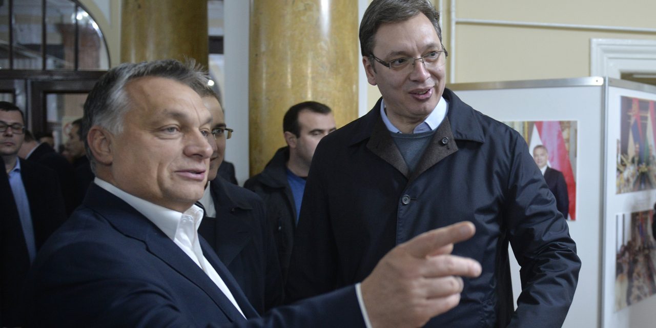 „Be kell keményíteni Magyarországgal és Szerbiával szemben”