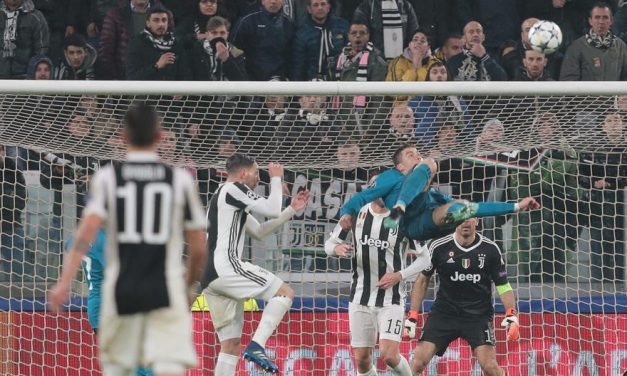 Ronaldo ollózására Buffon mozdulni sem tudott