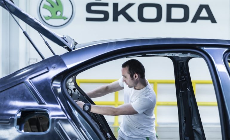 Tizenkét százalékos fizetésemelést sikerült kiharcolniuk a Škoda dolgozóinak