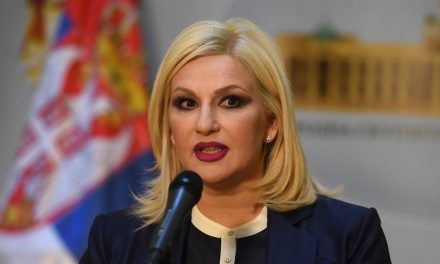 Mihajlović: A horvát kormány felének meg lehetne tiltani a belépést