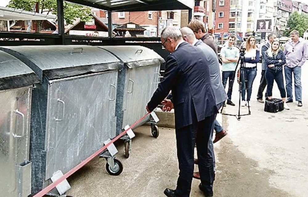 Szemeteseket avatott fel a polgármester Kosovska Mitrovicán