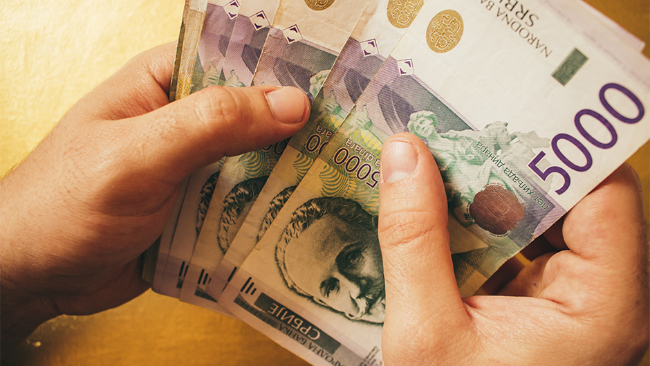 Majdnem ötvenezer dinár volt a szerbiai átlagkereset márciusban