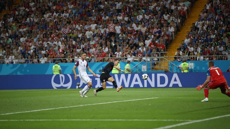 Horvátország három győzelemmel nyolcaddöntős