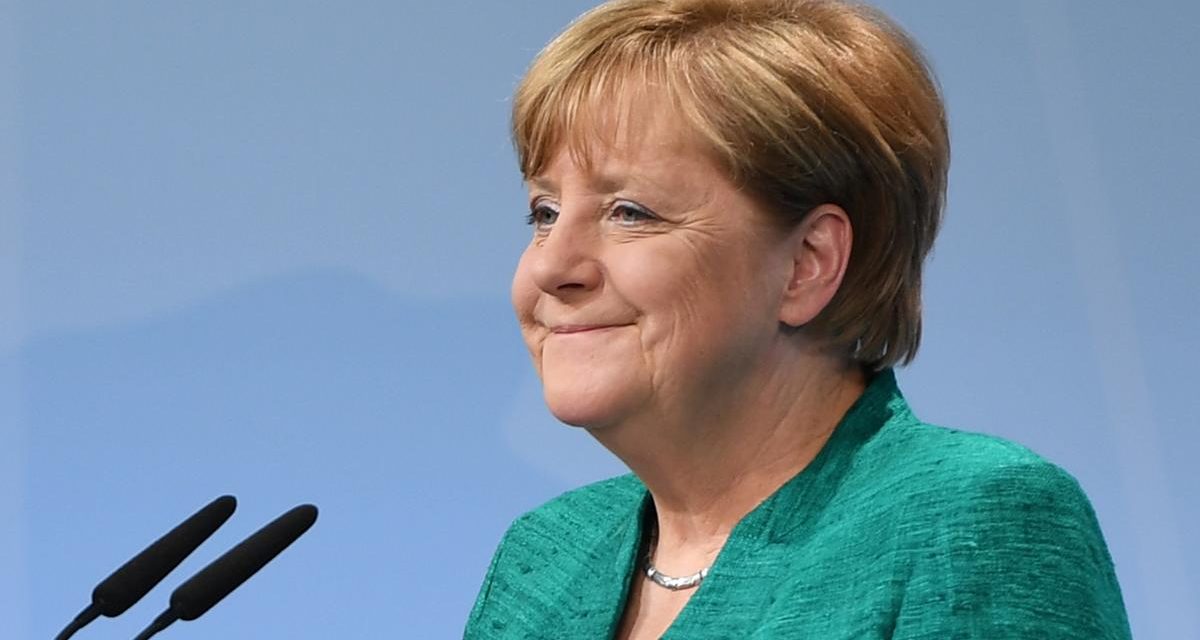 <span class="entry-title-primary">Merkel közös európai menekültpolitikán dolgozik</span> <span class="entry-subtitle">Szerinte azonban tartózkodni kell az egyoldalú, nemzeti szintű lépésektől: „Csak az európai megoldás az igazi megoldás"</span>