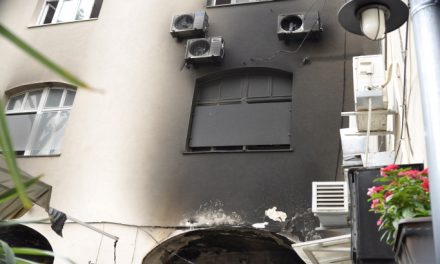 Újvidék: Eloltották a tüzet a Zmaj Jovina utcában