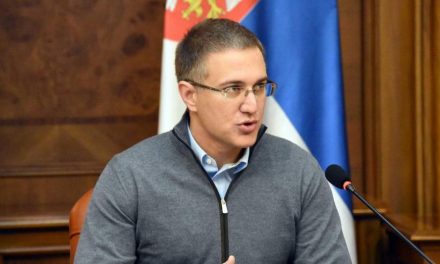 Szerbiában minden gyanús elemet megvizsgálnak