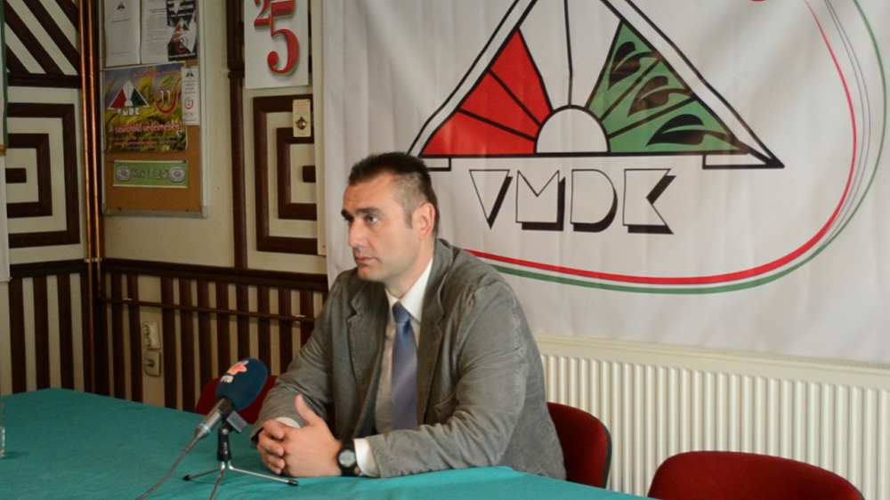Csonka: A VMSZ a Szerb Haladó Párt kihelyezett magyar tagozataként működik