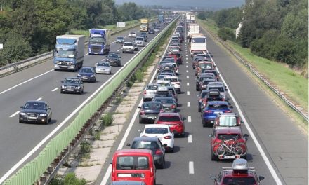 A horvát autópályákon hatalmas a zsúfoltság