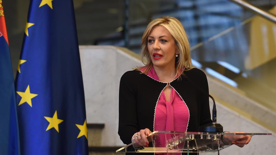 Új csatlakozási fejezetet nyit ma Szerbia az Európai Unióval