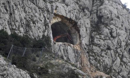 Százmilliókat költöttek Horvátországban egy alagútra, amely egy szakadékba vezet